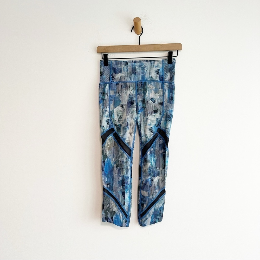 Lululemon Leggings On Pace Crop 21" Sun Dazed Multi Blue Women’s Size 4 Raw Hem